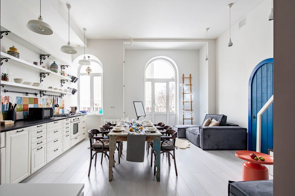 Квартира с мезонином у БКЗ «Октябрьский»